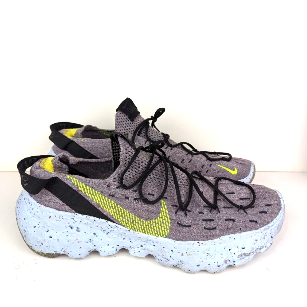 Nike Space Hippie 04 size 14